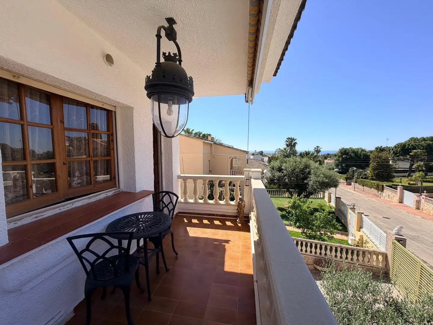 Terrassa de Casa o xalet en venda en Cunit amb Calefacció, Jardí privat i Terrassa