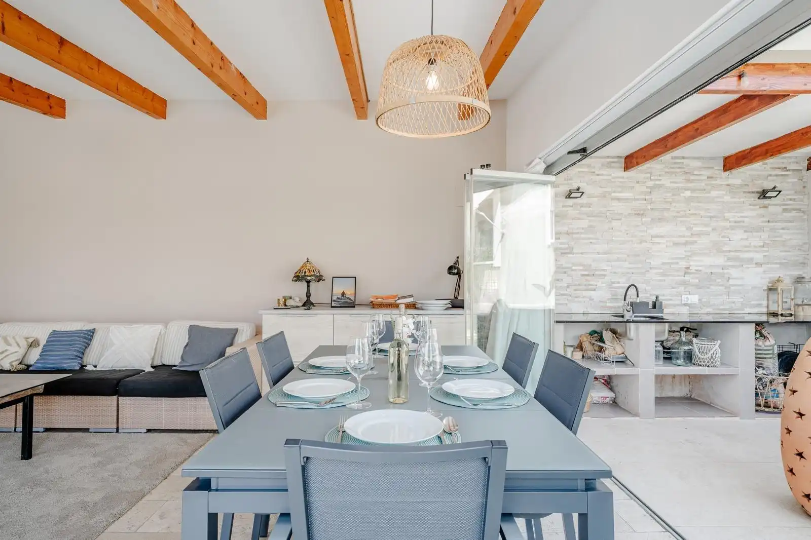 Casa o chalet de alquiler en Les Bovetes - La Felicidad
