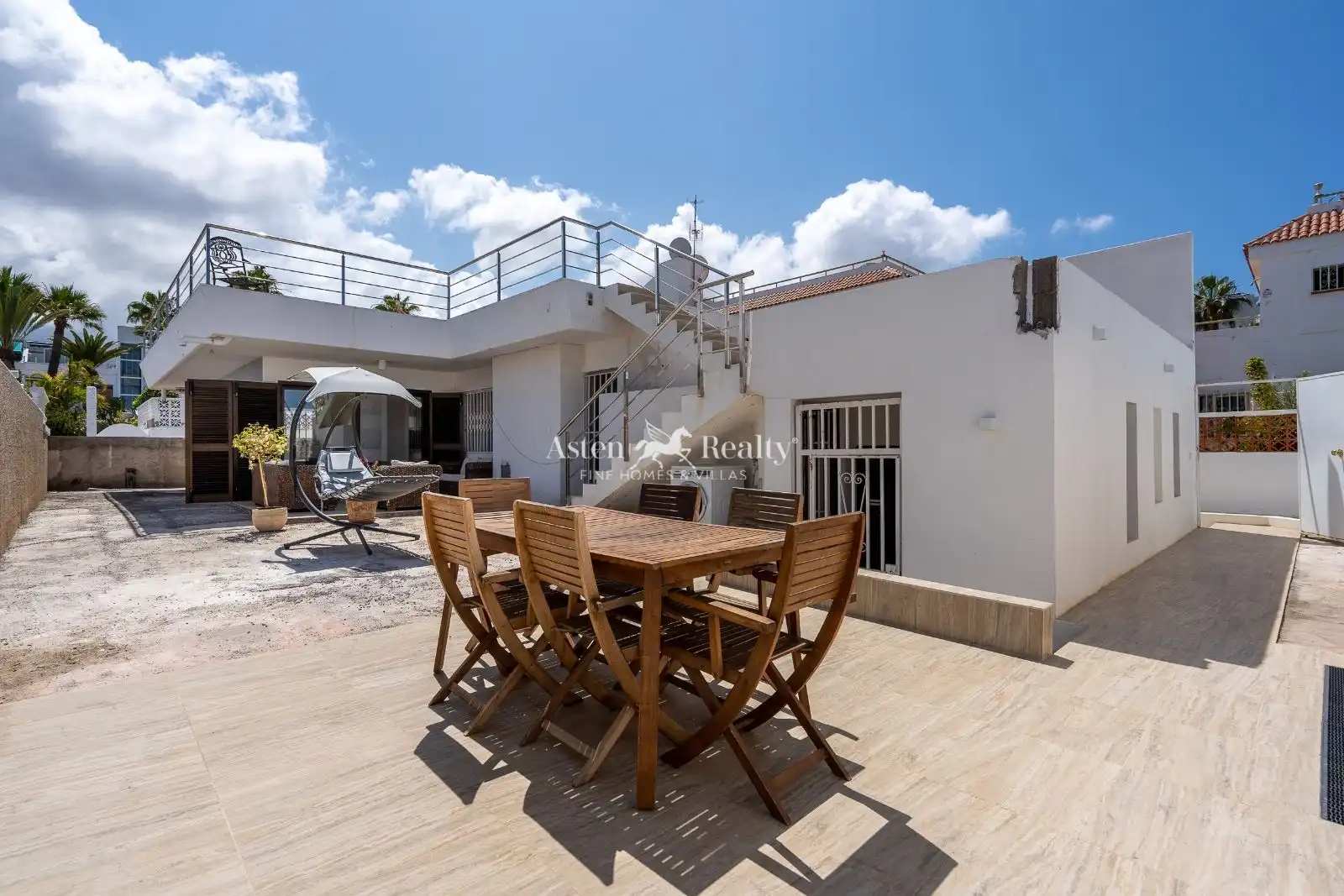 Bungalow con piscina in vendita a Gran Bretaña 6
