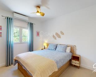 Bedroom of Flat for sale in Roses  with Air Conditioner, Heating and Terrace