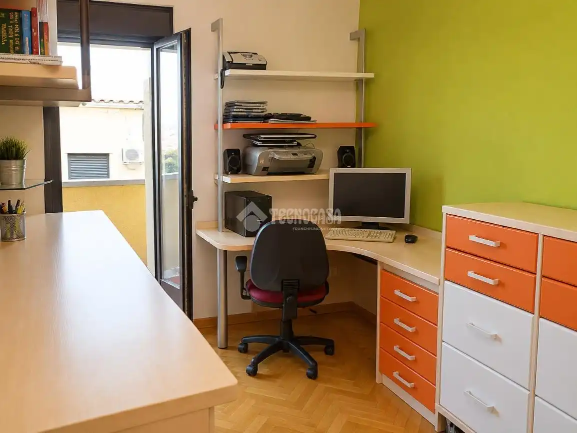 Flat for sale in Pinto  with Air Conditioner, Heating and Parquet flooring