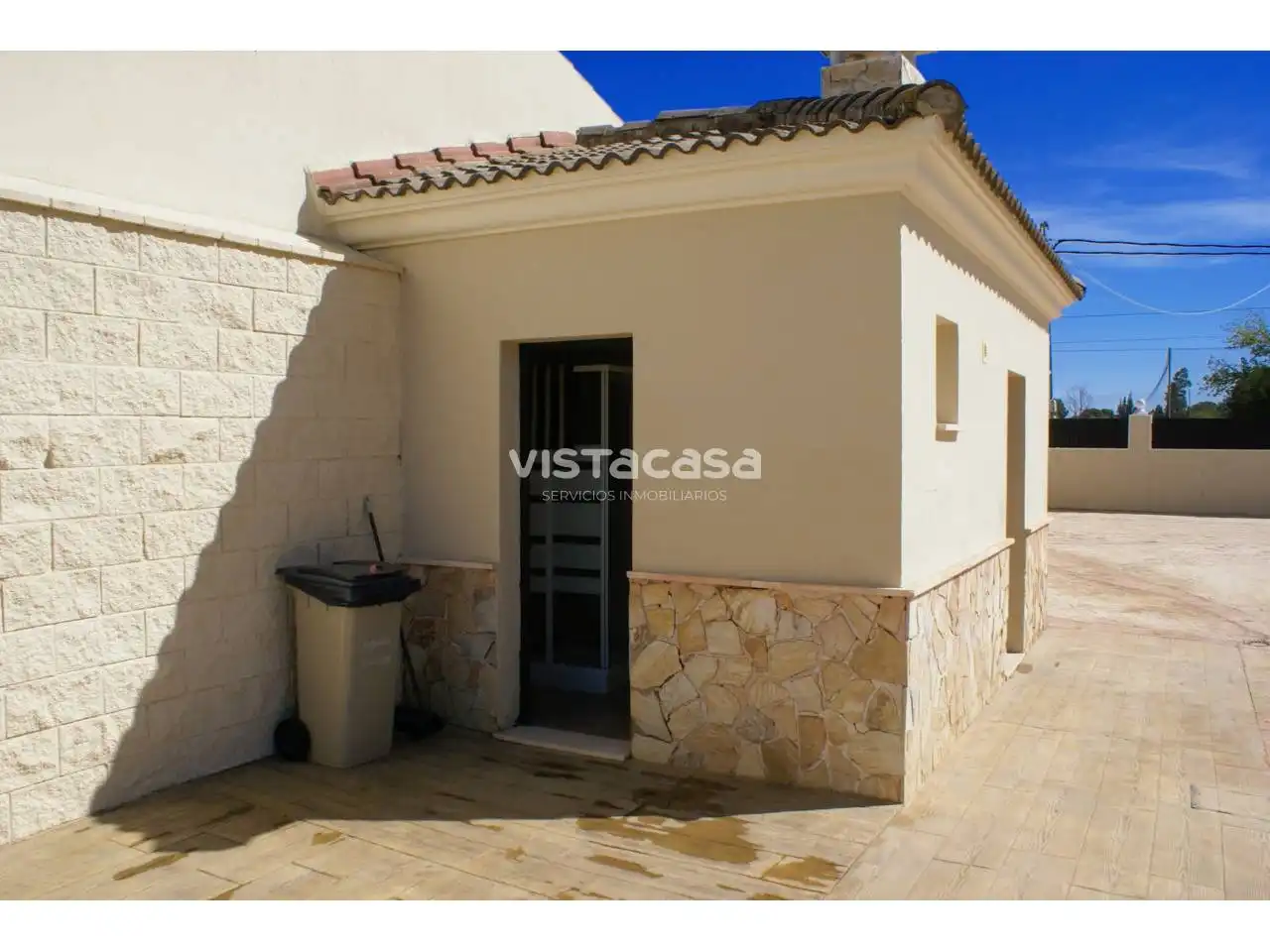 Vista exterior de Casa o chalet en venta en Carmona con Aire acondicionado, Calefacción y Jardín privado