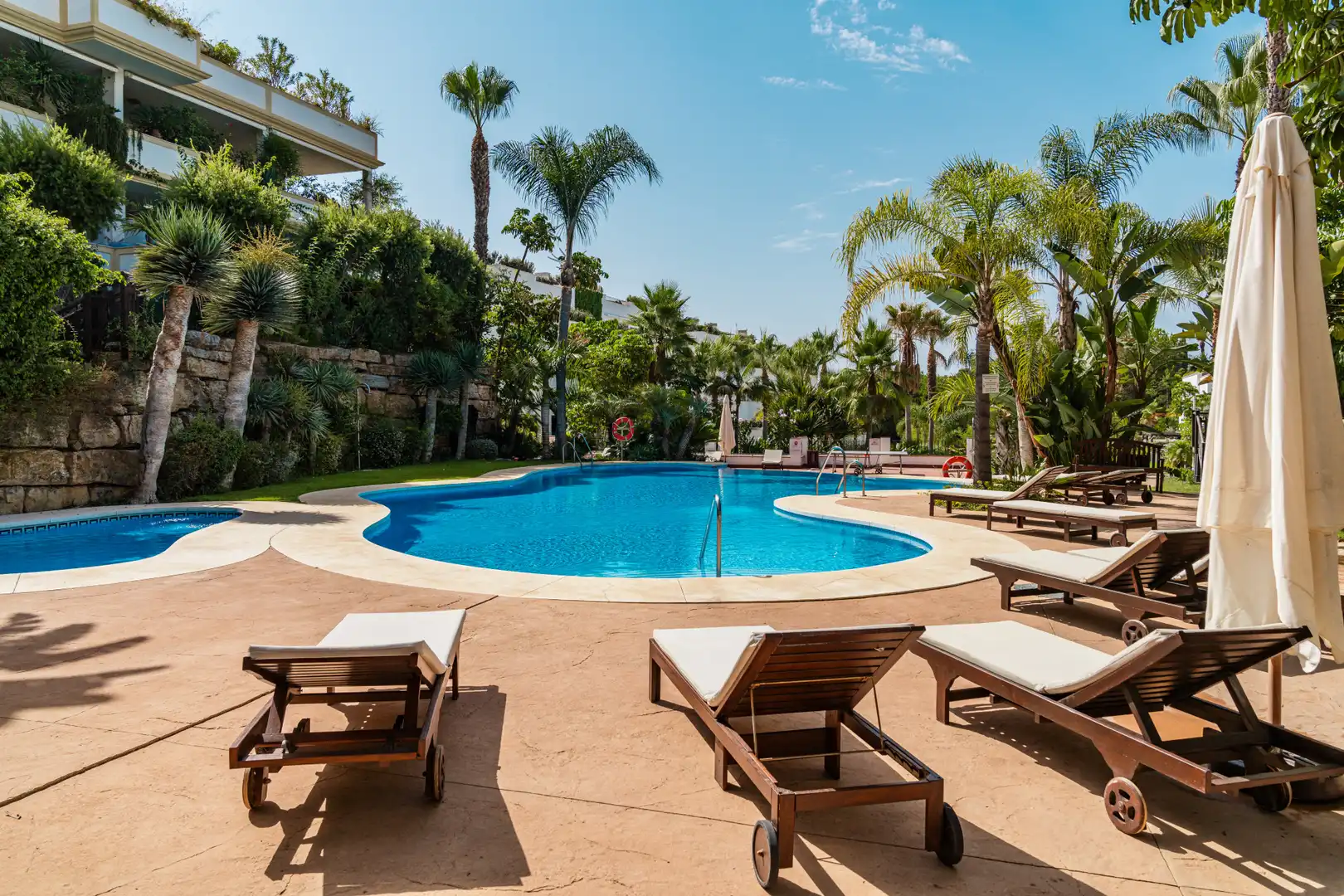 Àtic amb piscina en venda a Milla de Oro, imagen 2