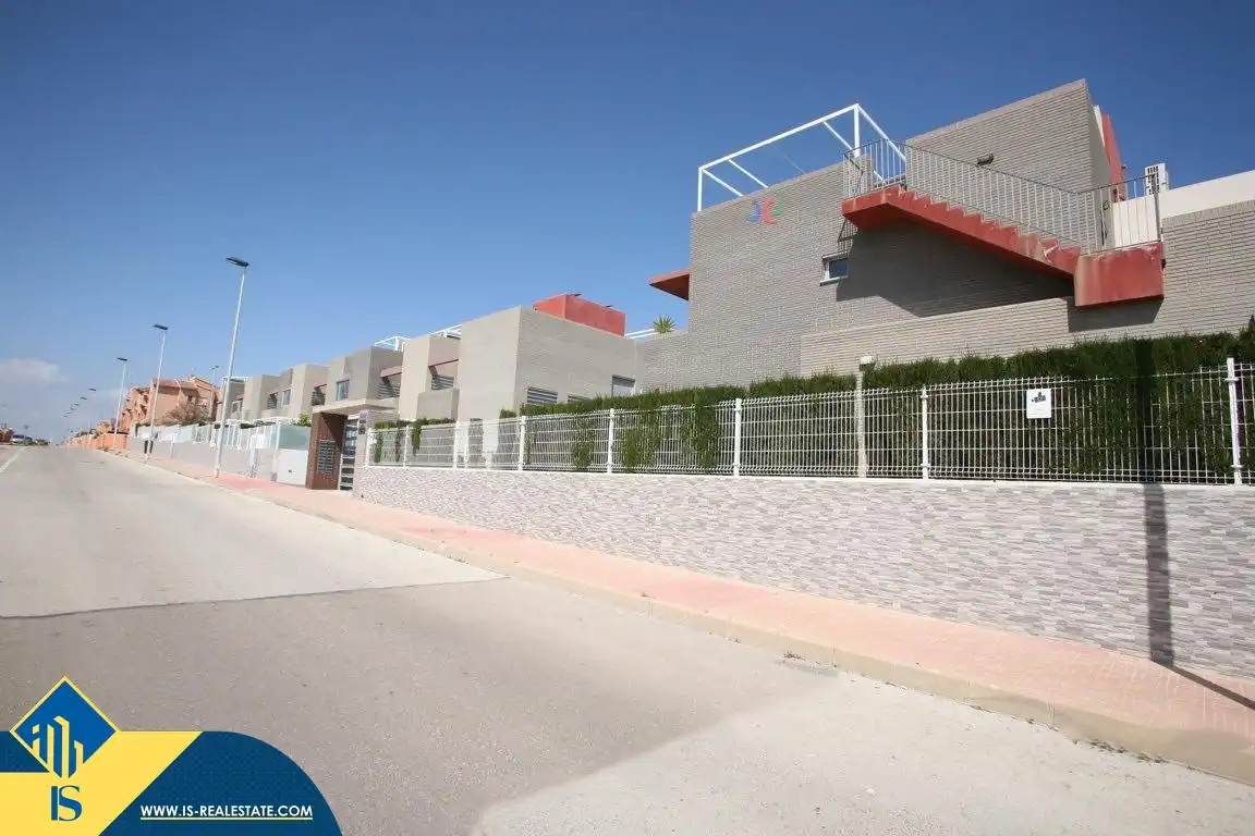 Bungalow amb piscina en venda a Nueva Torrevieja - Aguas Nuevas, imagen 68