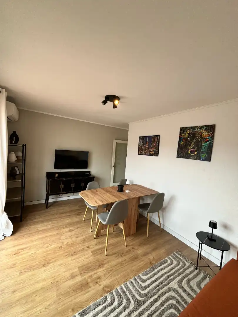Dachboden zur Miete in Carrer Ramon y Cajal, El Pedró