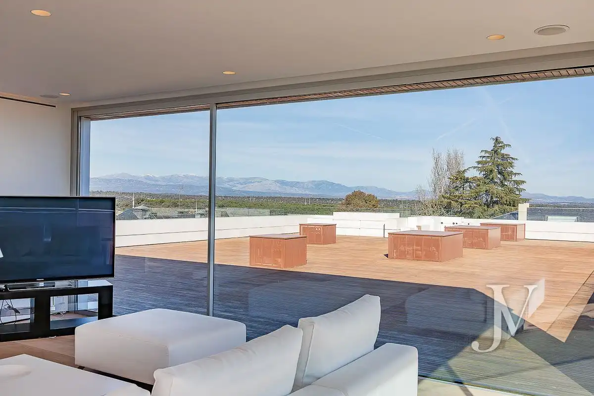 Terrace of Houses for sale in Madrid  with Air Conditioner, Heating and Private garden