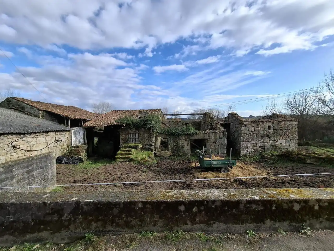 Haus mit Garten zum Verkauf in CAMIÑO FONTE DO BARRAL