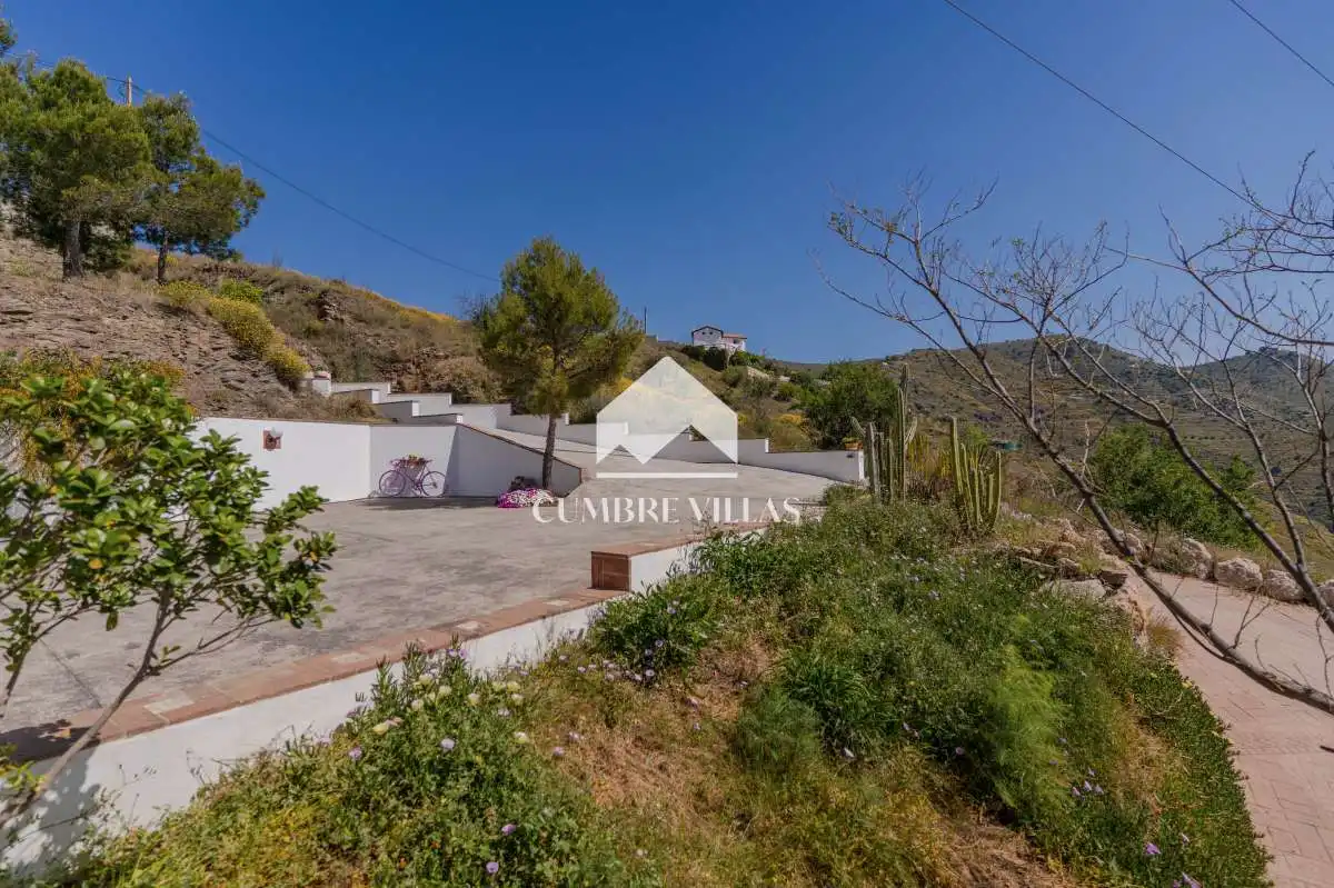 Casa rústica amb jardí en venda a Ítrabo, imagen 83