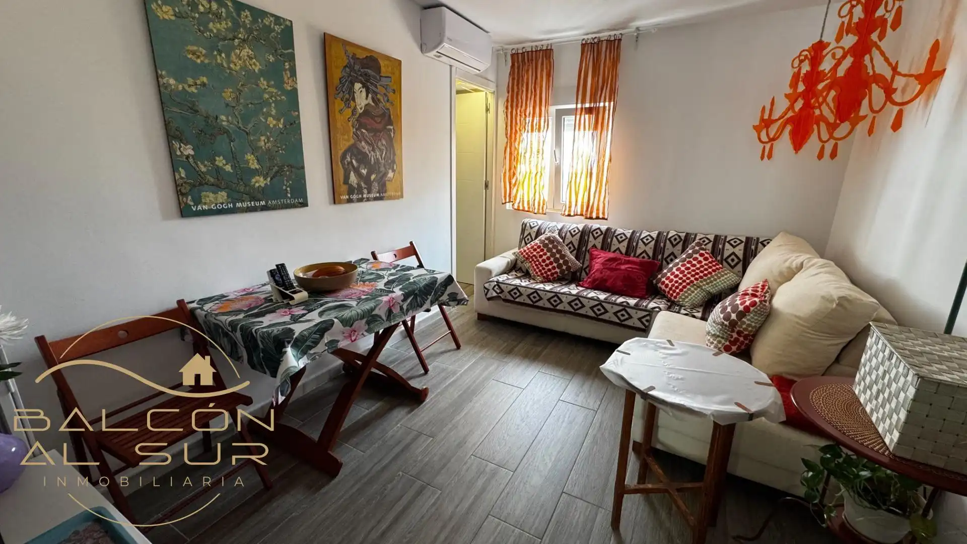 Sala d'estar de Pis en venda en Rota amb Aire condicionat i Terrassa