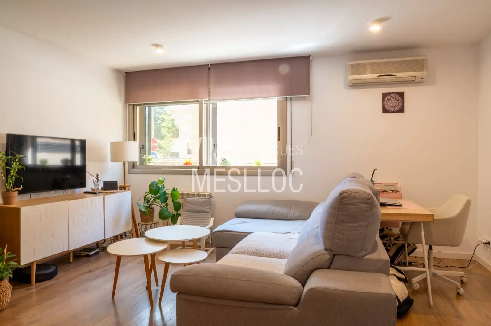 Sala de estar de Piso en venta en El Masnou con Aire acondicionado, Calefacción y Trastero