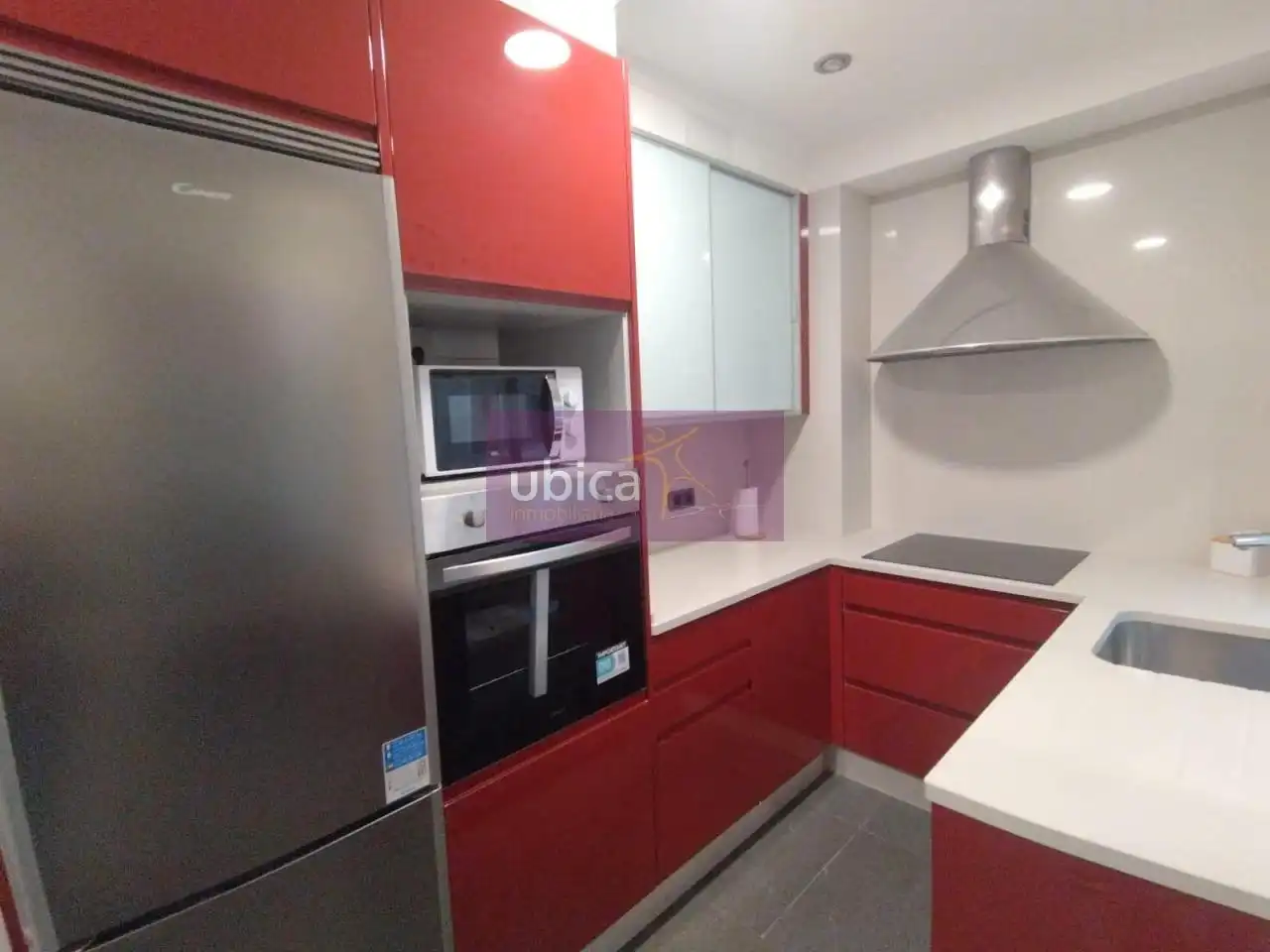 Cocina de Piso en venta en Vigo  con Trastero y Amueblado