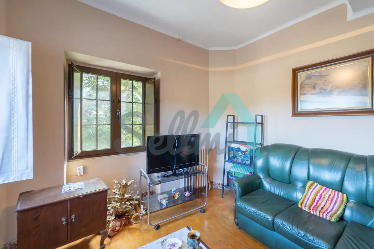 Sala de estar de Casa o chalet en venta en Grado con Calefacción, Jardín privado y Parquet