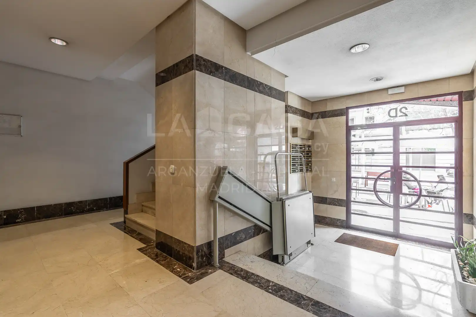 Flat for sale in Madrid  with Heating, Terrace and Balcony