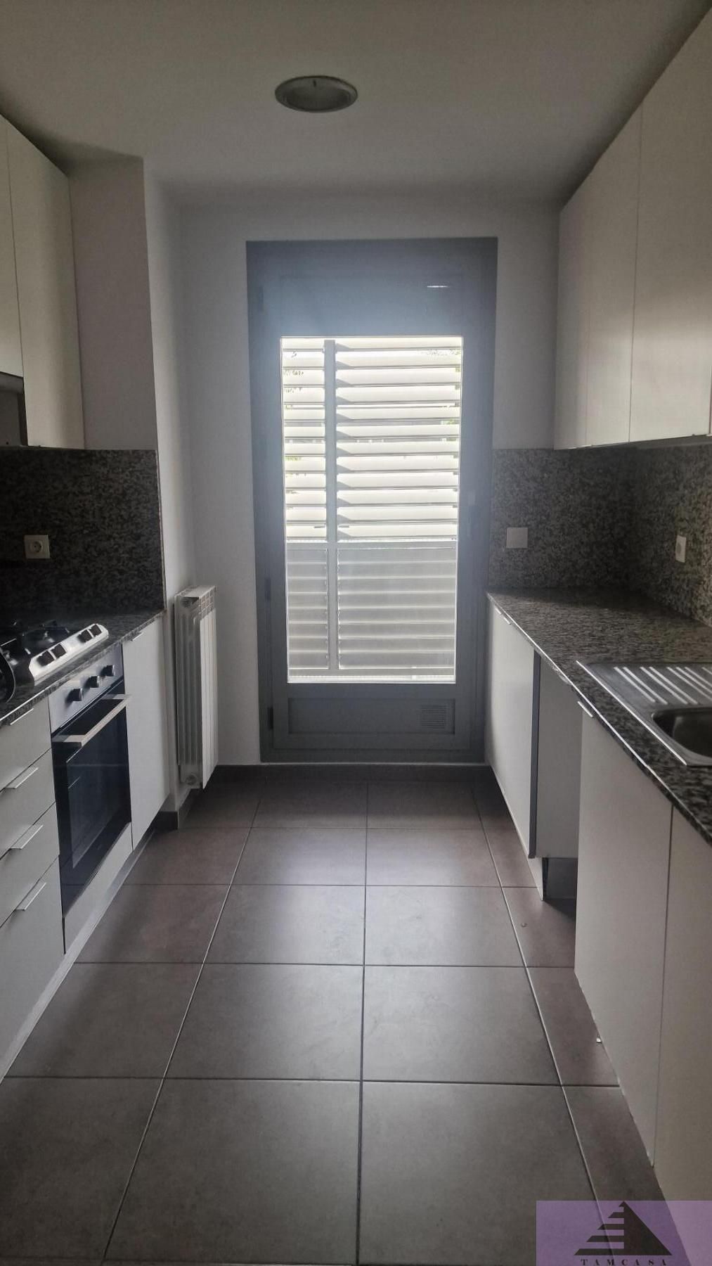 Kitchen of Flat for sale in Pinto  with Heating, Terrace and Storage room