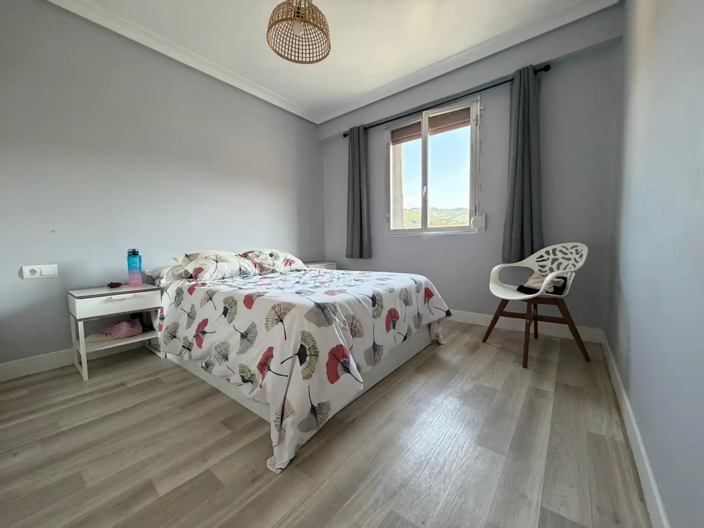 Habitación de Piso en venta en Eibar con Amueblado