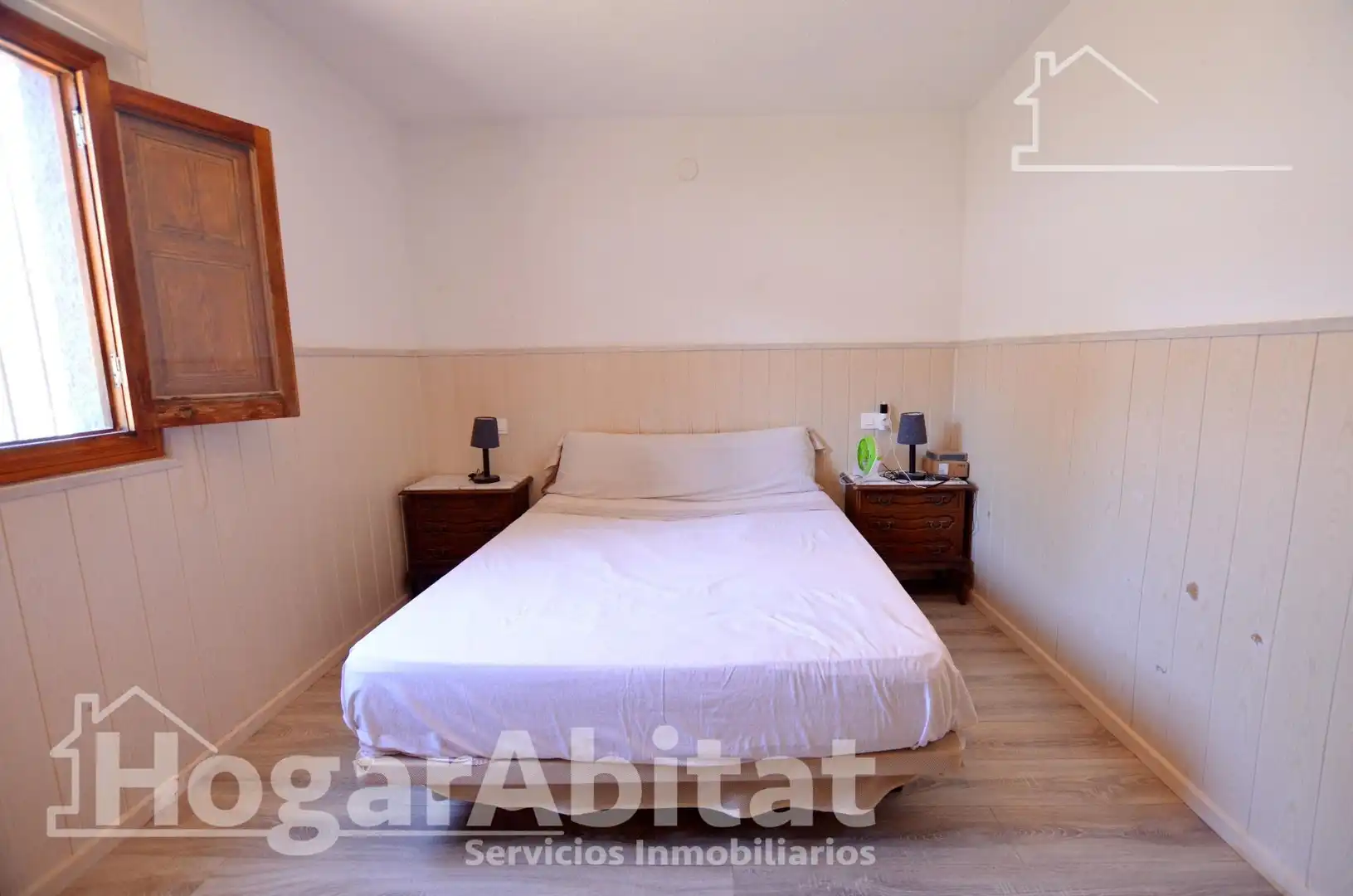 Dormitori de Casa o xalet en venda en Alicante / Alacant amb Aire condicionat, Calefacció i Jardí privat