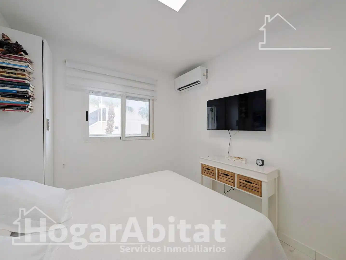 Bedroom of Flat for sale in Elche / Elx  with Air Conditioner, Heating and Parquet flooring