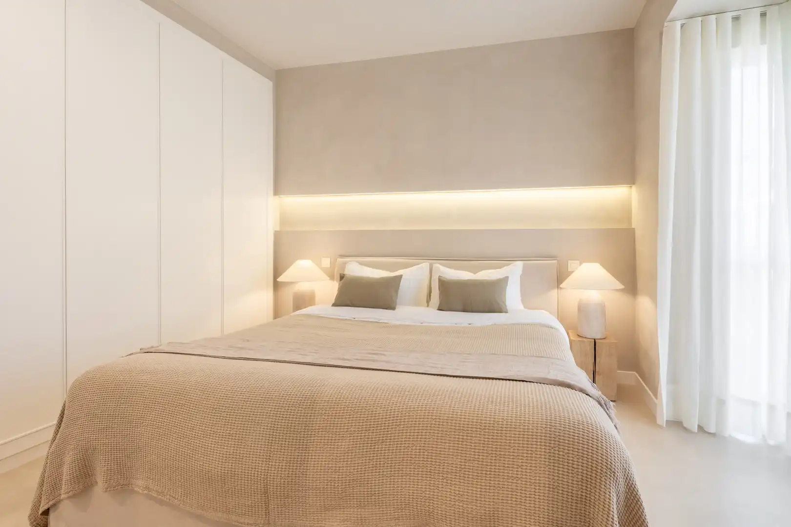 Bedroom of Detached homes for sale in Marbella  with Air Conditioner, Heating and Private garden