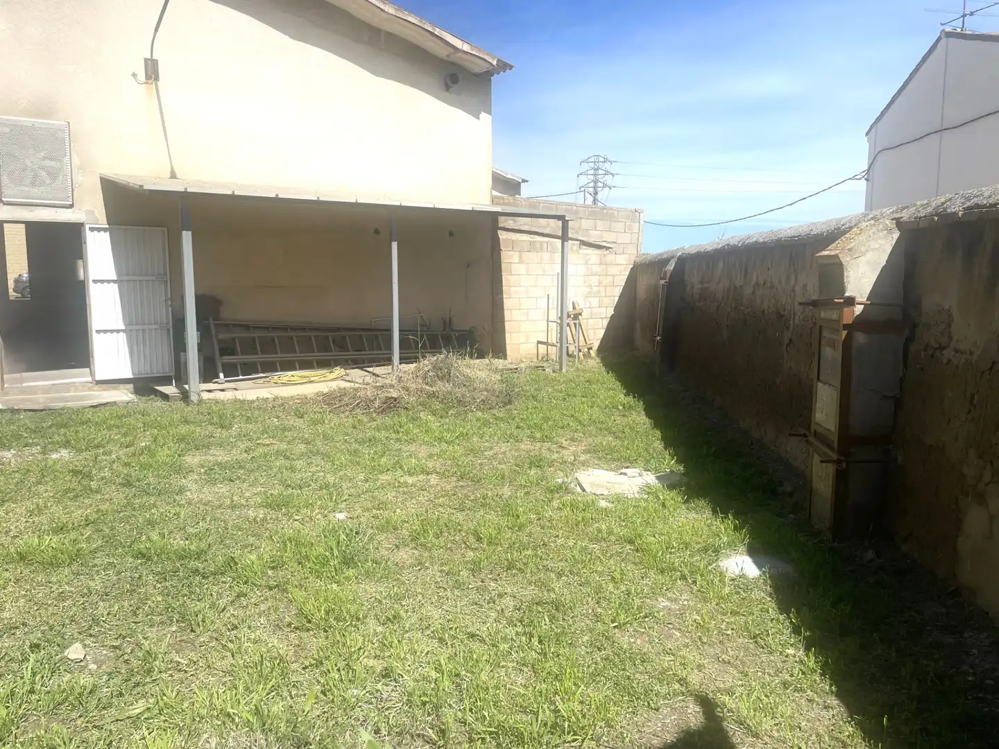 Industrial buildings for rent in Zaragoza
