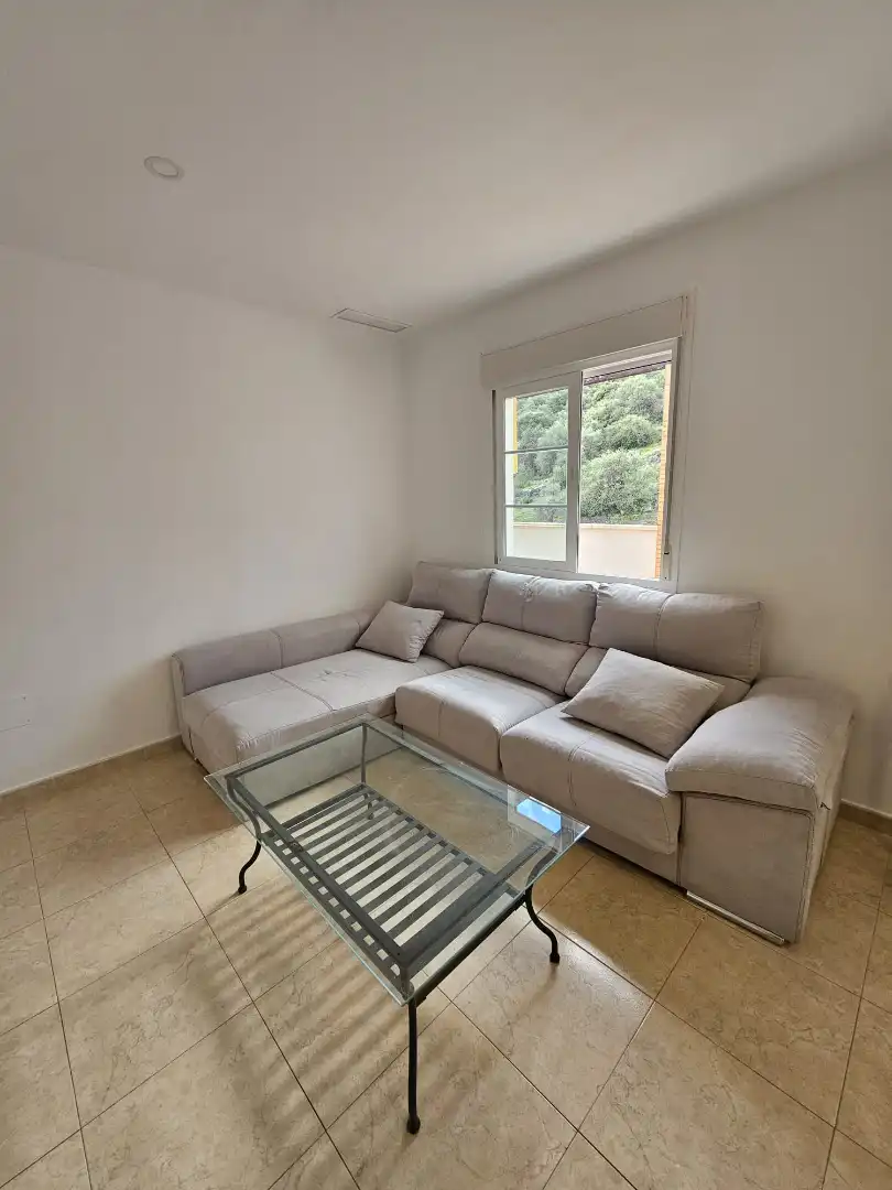 Penthouse mit Pool zur Miete in Guaro