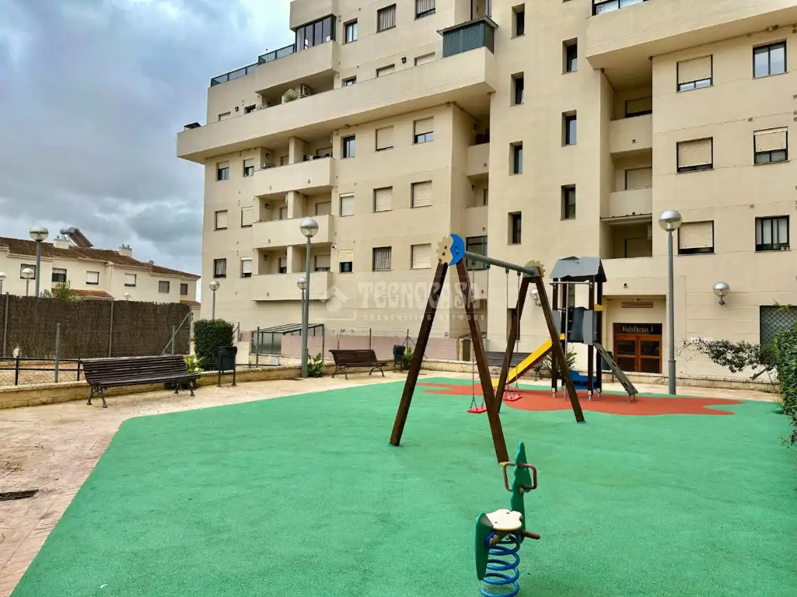 Vista exterior de Piso en venta en Jerez de la Frontera con Aire acondicionado, Calefacción y Terraza