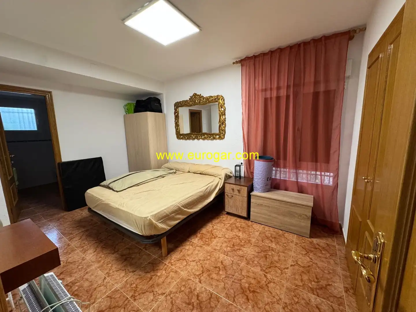 Bedroom of Houses for sale in Siete Aguas  with Storage room and Swimming Pool