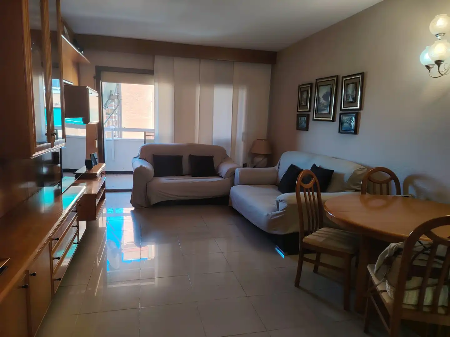Piso con terraza en venta en Salut - Lloreda, imagen 2