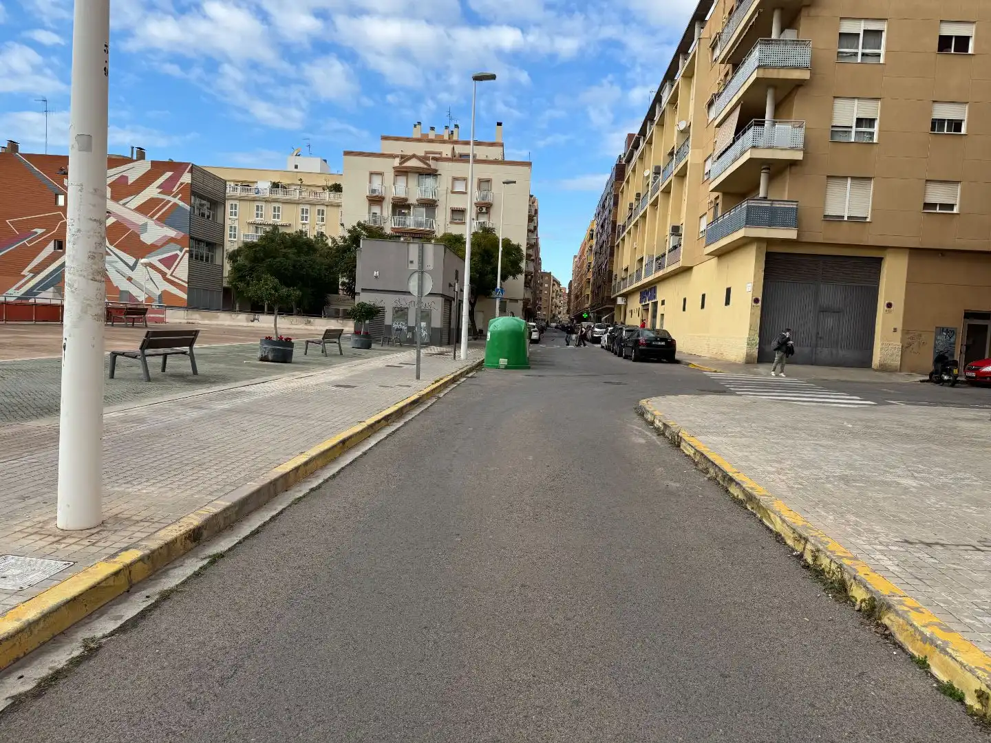 Vista exterior de Garaje de alquiler en Sagunto / Sagunt con Alarma