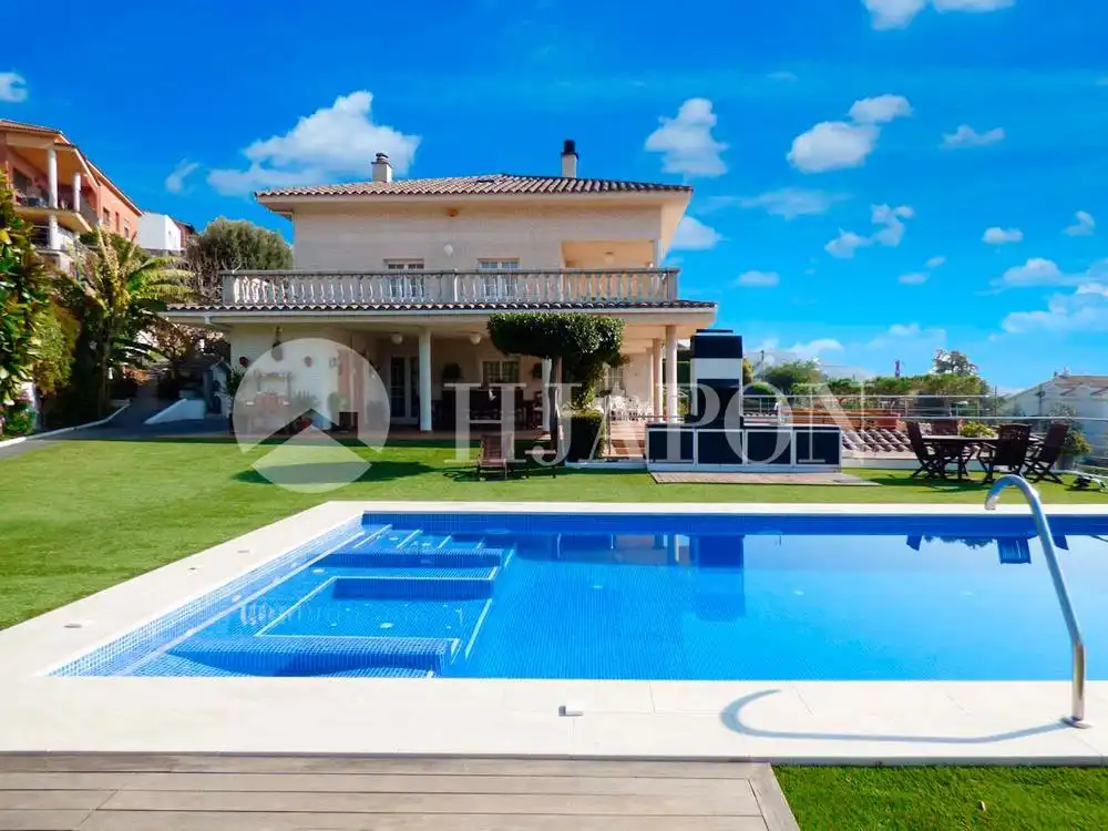 Casa con terraza en venta en Alella, imagen 4