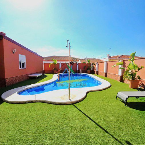 Swimming pool of House or chalet for sale in Almonte  with Air Conditioner, Heating and Terrace