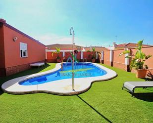 Swimming pool of House or chalet for sale in Almonte  with Air Conditioner, Heating and Terrace