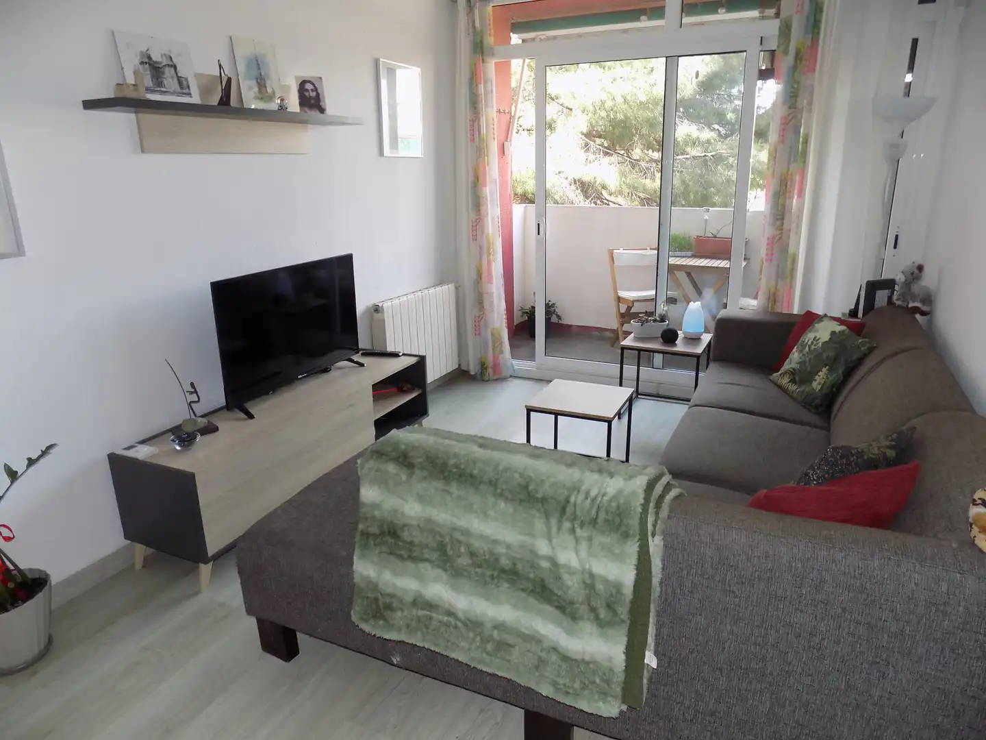 Sala de estar de Piso en venta en Badalona con Aire acondicionado, Calefacción y Parquet