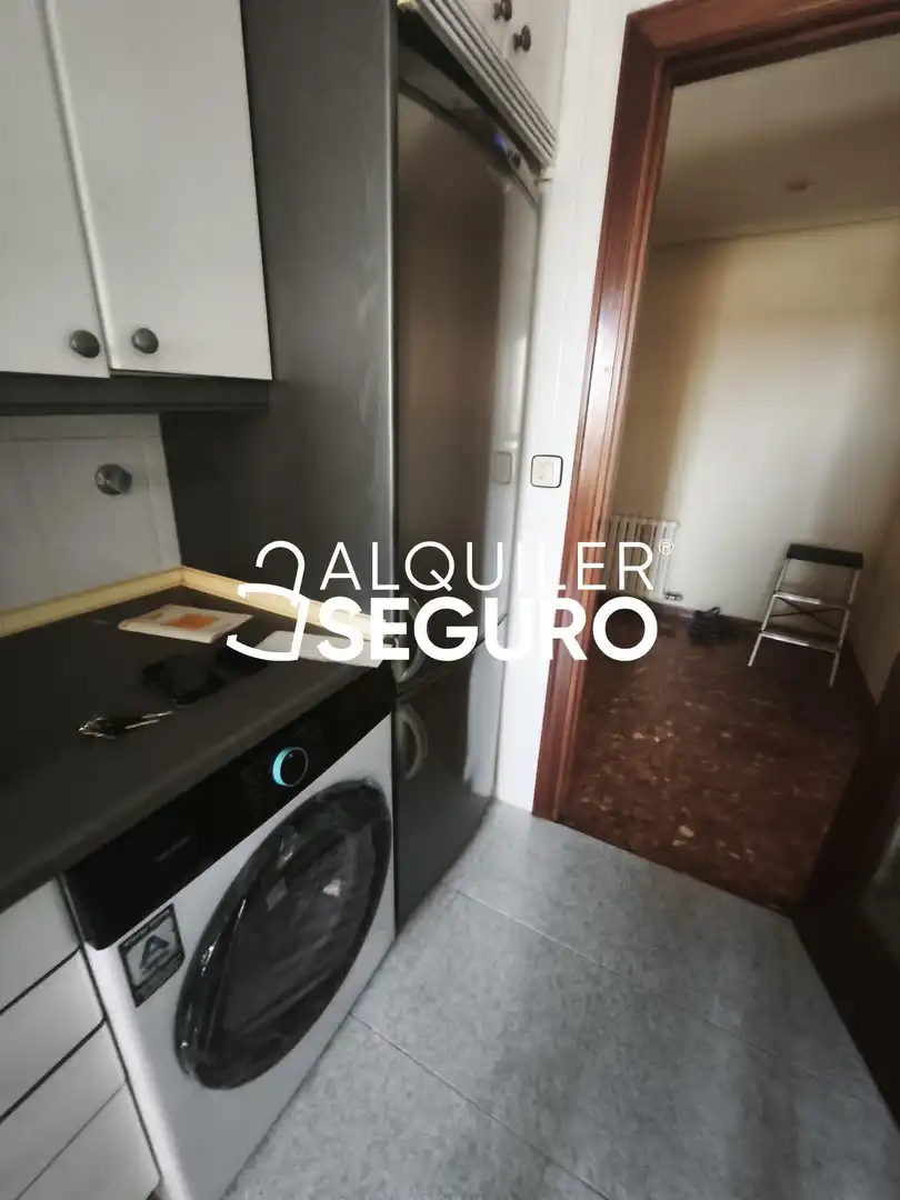 Küche von Wohnung zur Miete in Zaragoza mit Heizung, Terrasse und Abstellraum