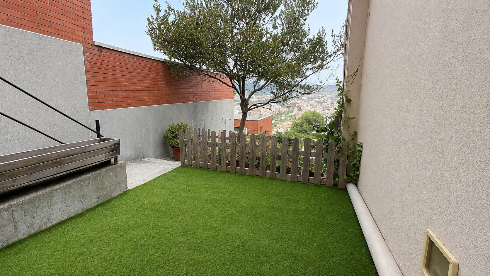 Terrassa de Dúplex en venda en Barcelona amb Aire condicionat, Calefacció i Jardí privat