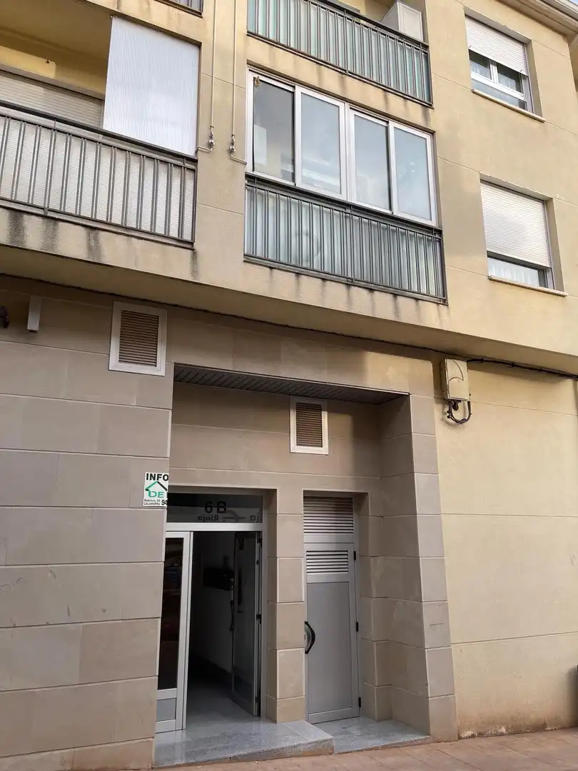 Außenansicht von Wohnung zum Verkauf in El Villar de Arnedo mit Möbliert