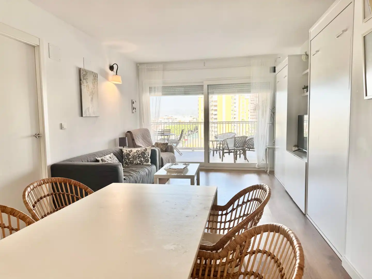 Sala de estar de Apartamento de alquiler en Canet d'En Berenguer con Aire acondicionado, Calefacción y Amueblado