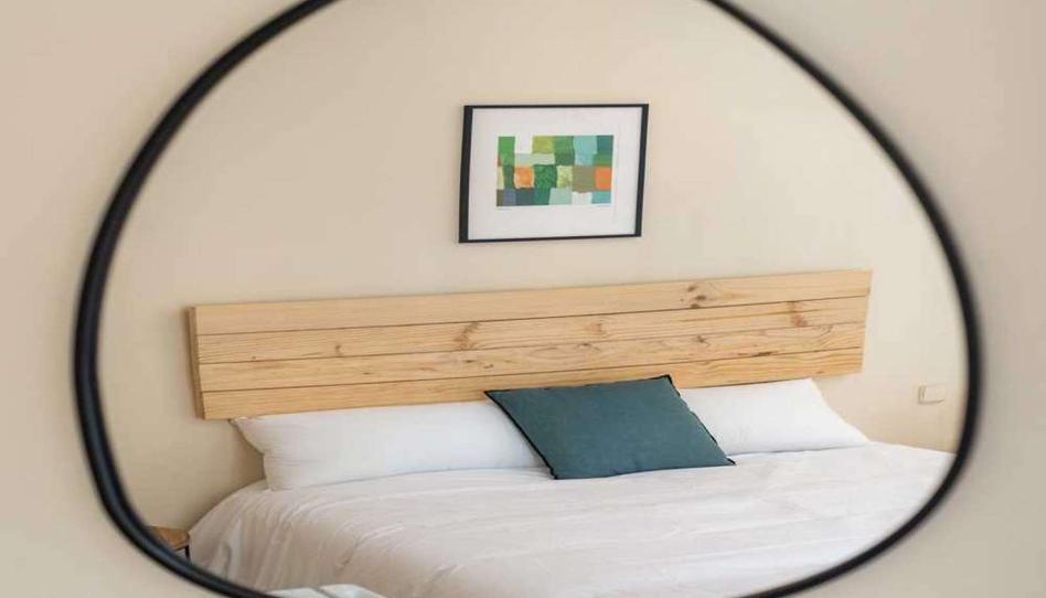 Photo 1 of Flat to share in Castellana, Madrid