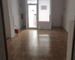 Premises to rent in Linares