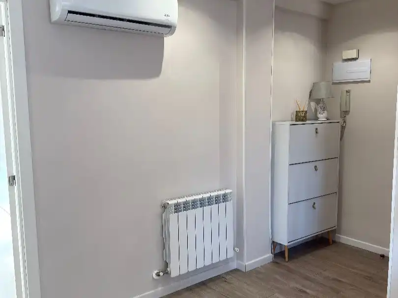 Schlafzimmer von Wohnung zur Miete in Alcalá de Henares mit Klimaanlage und Terrasse