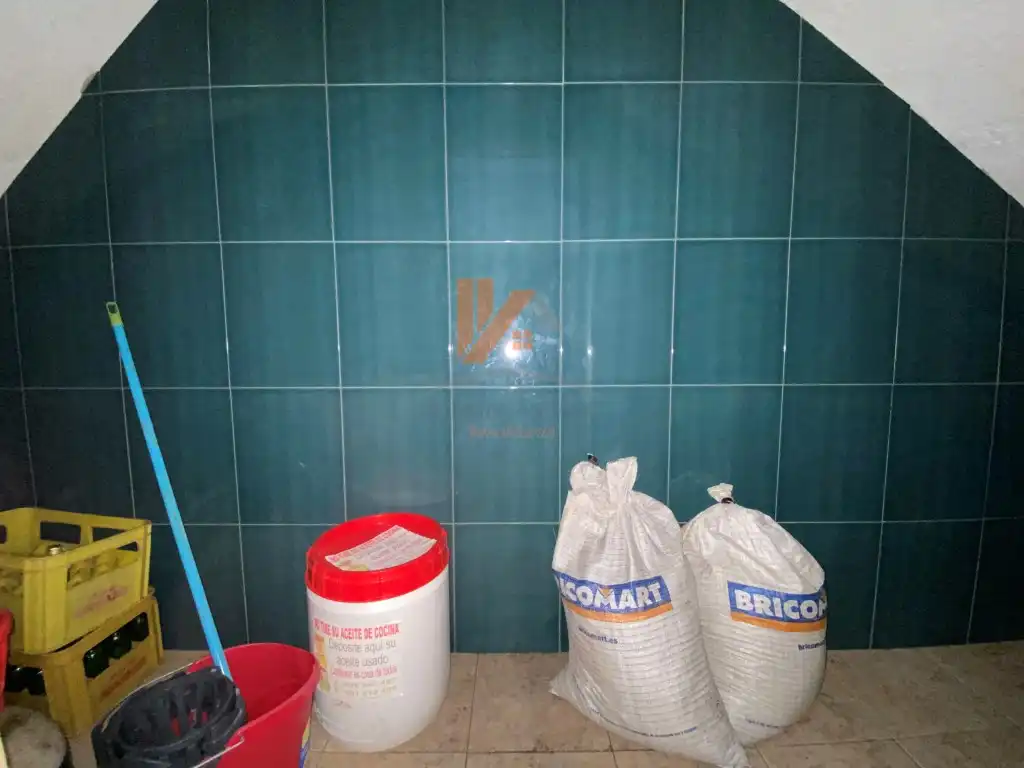 Bathroom of Commercial properties for sale in Santiago de Compostela 