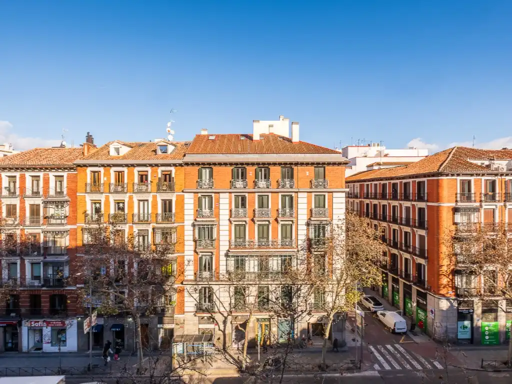 Außenansicht von Büro zur Miete in Madrid