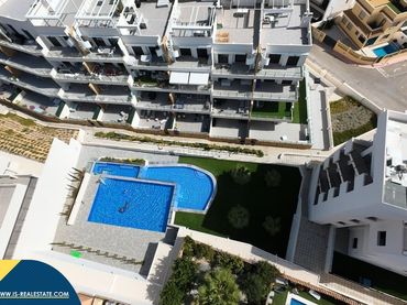 Attique avec piscine à vendre à Orihuela Costa