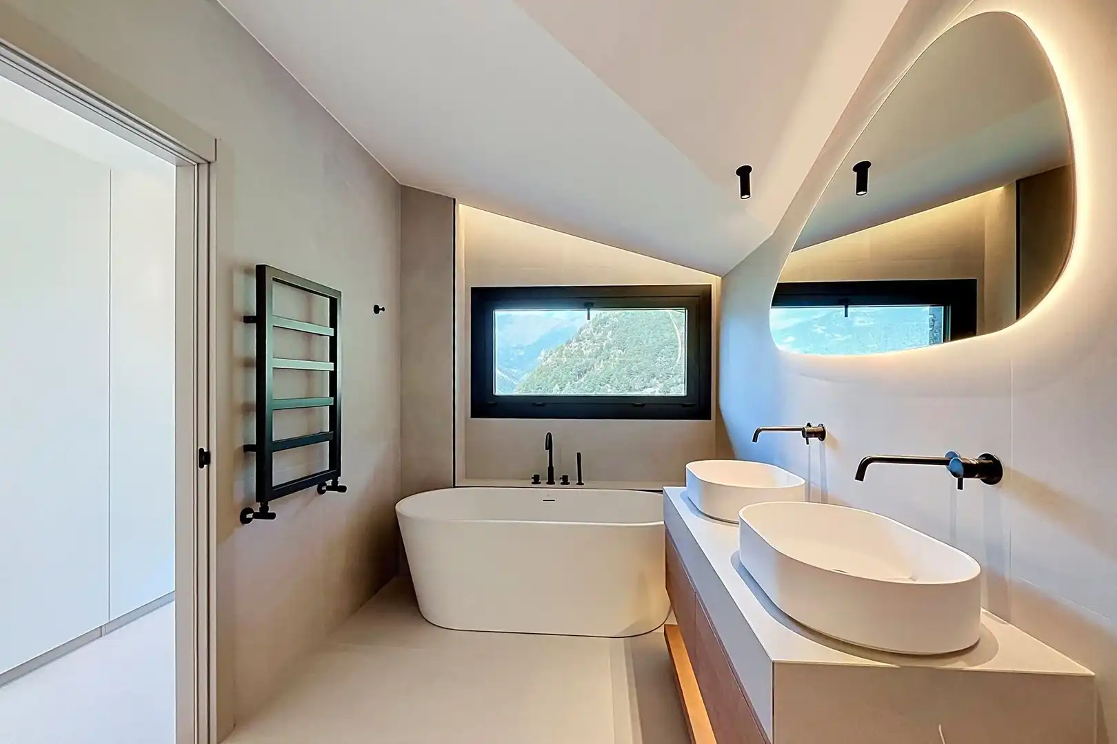 4-bedroom chalet for rent in L'Aldosa, La Massana · 45 of 58