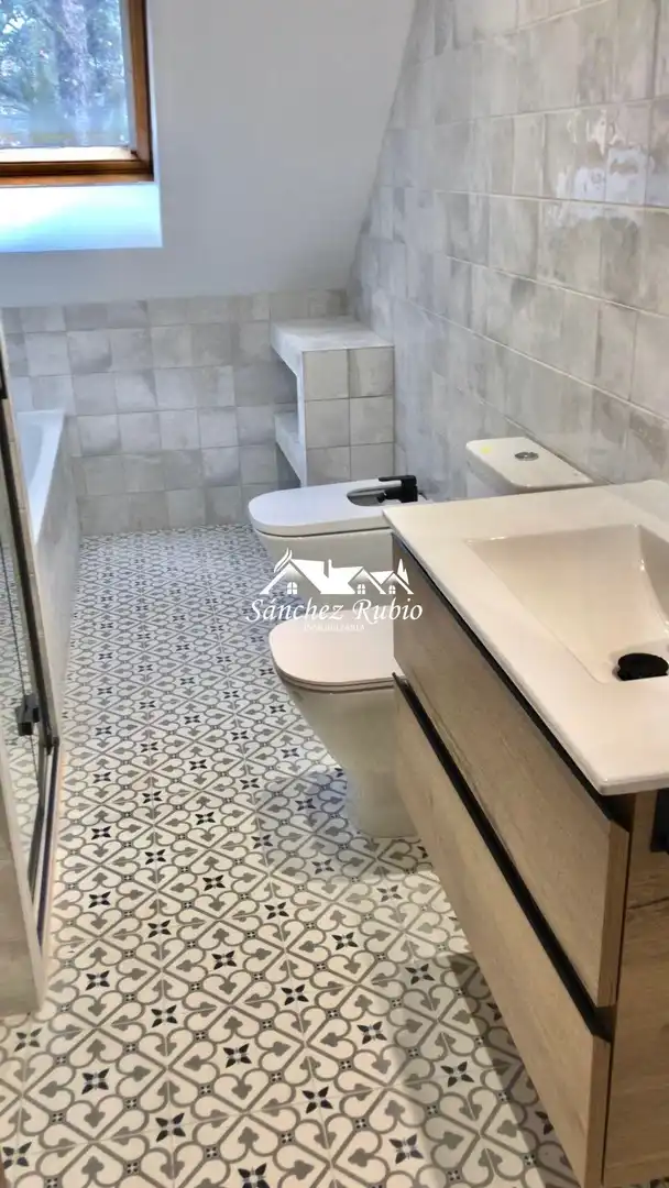 Casa a schiera con piscina in affitto a La Navata, imagen 23