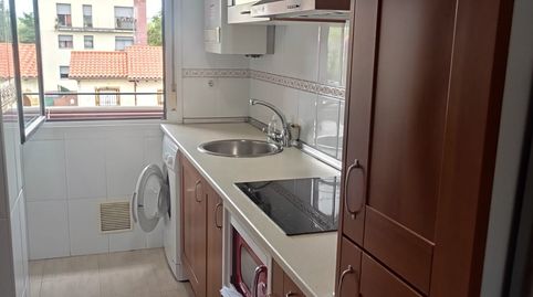 Foto 2 de Piso de alquiler en Requejada - Calle Urb. Los Campos de la Cavia 55, , Polanco, Cantabria