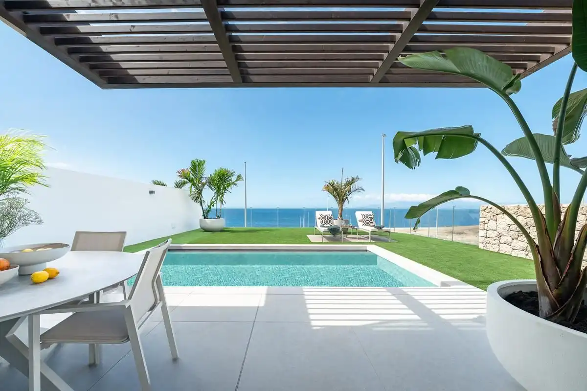 Planta baixa en venda a Callao Salvaje - Playa Paraíso