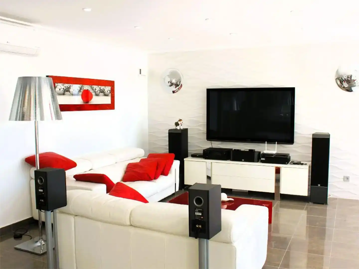 Sala d'estar de Casa o xalet en venda en Moraira amb Aire condicionat, Piscina i Balcó