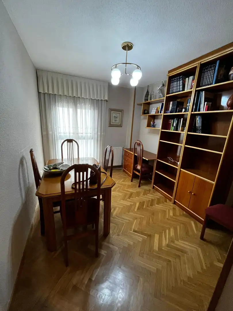 Dining room of Flat for rent in Móstoles  with Air Conditioner, Heating and Parquet flooring