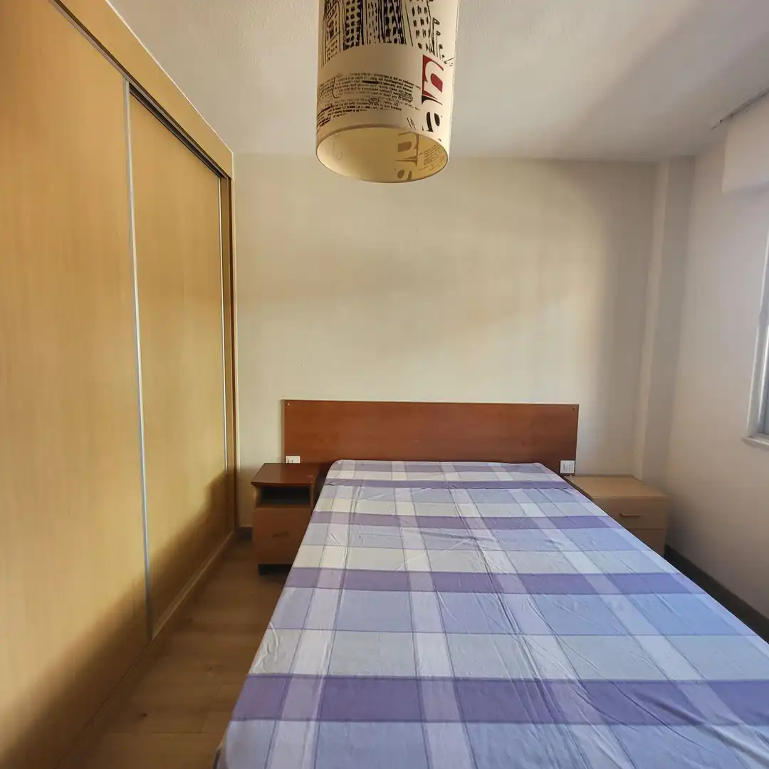 Habitación de Piso de alquiler en Ávila con Calefacción, Terraza y Trastero