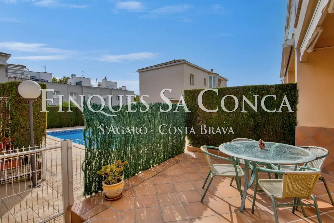 Terraza de Casa adosada en venta en Castell d'Aro, Platja d'Aro i s'Agaró con Aire acondicionado, Calefacción y Amueblado